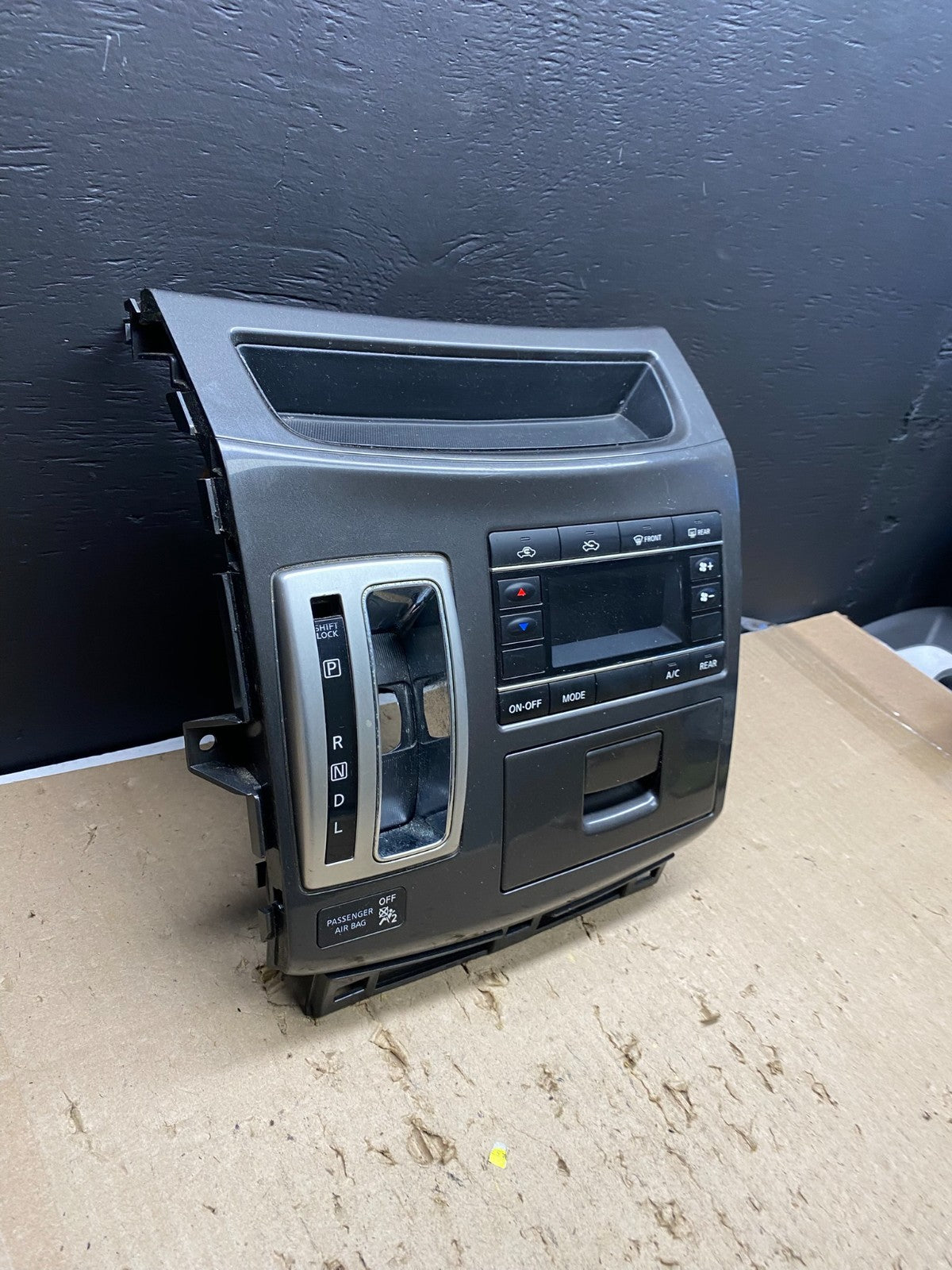 2011 to 2017 Nissan Quest Shifter Climate Control Panel Bezel Oem AB5635 DG3