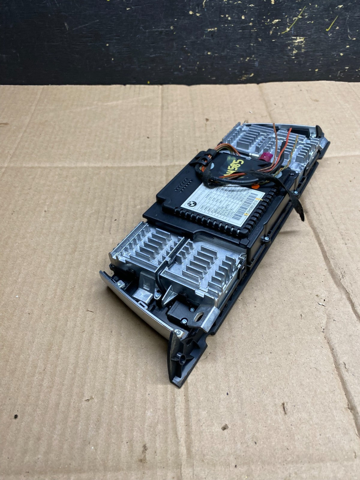 2010 to 2013 Bmw 550i GT Central Information Display Monitor Screen AA4585 DG4