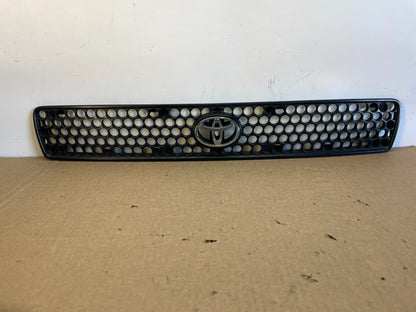 1996 1997 Toyota RAV4 Front Upper Grill Grille AH0385 DG0