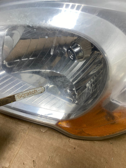 2007 to 2010 Kia Sportage Left+Right Halogen Headlights Oem V6250 DW3