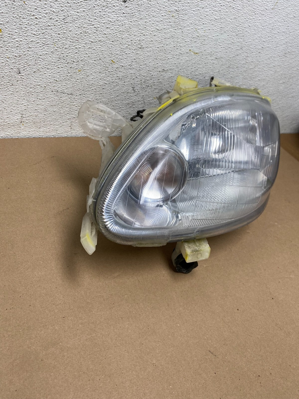 1997 to 2003 Smart Fortwo Left Side Headlight OEM M11401