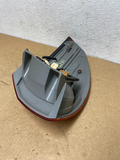 2006 to 2010 Toyota Sienna Left Driver LH Side Tail Light AD6231 DW5