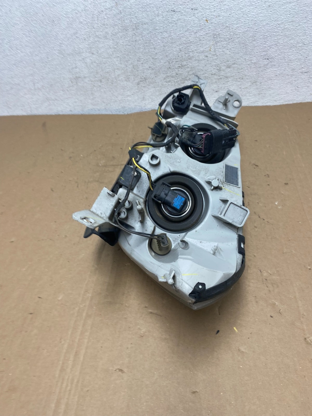 2008 to 2012 Chevrolet Malibu Right Passenger Rh Side Headlight AD7951 DW6