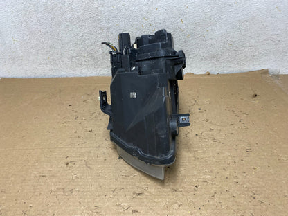 2009-2011 BMW 3 Series 328i 4/D Sedan Headlight Halogen Right Passenger AH92847