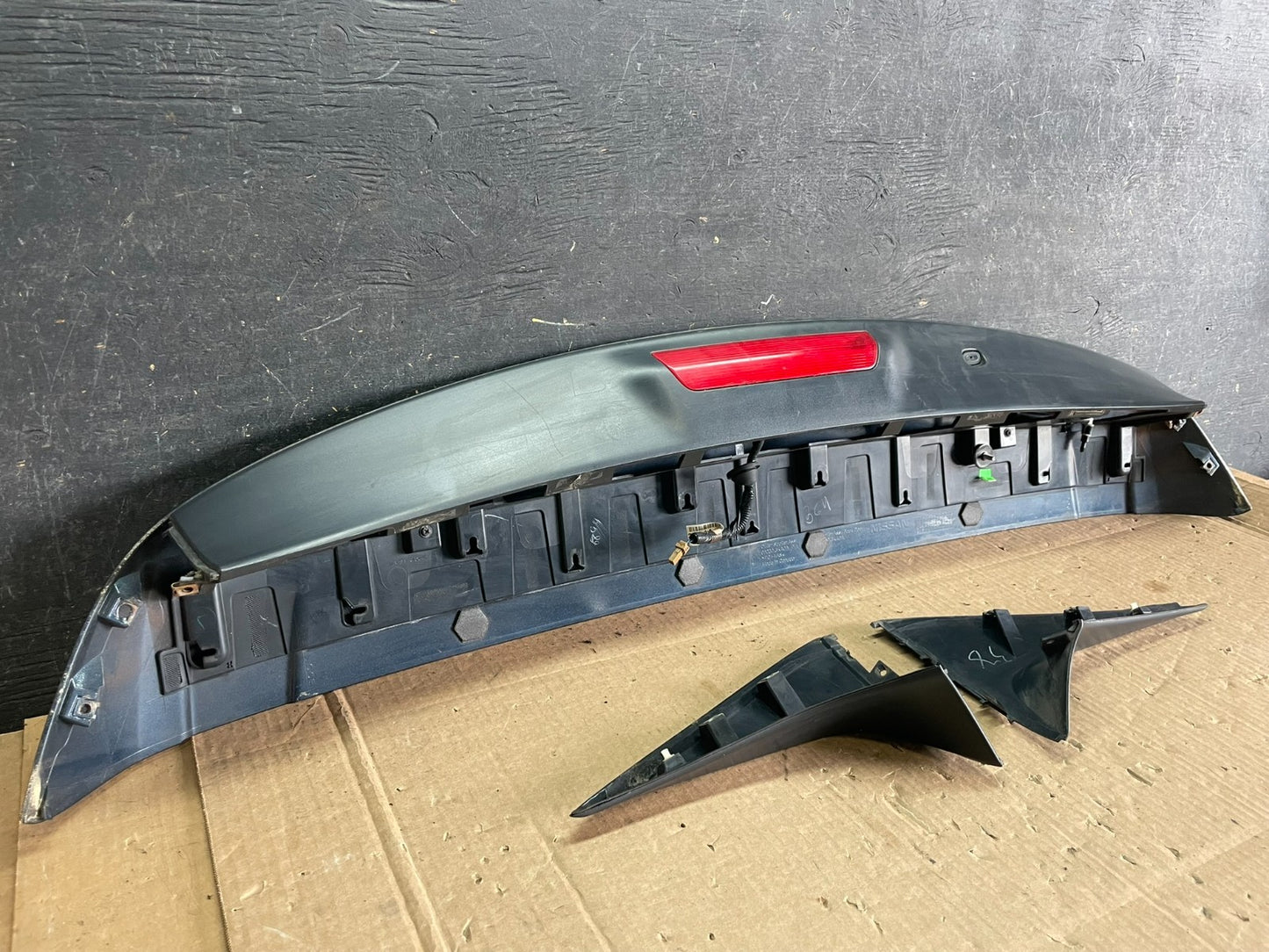 2013 to 2020 Nissan Pathfinder Rear Spoiler Wing Oem AB3085 DG13