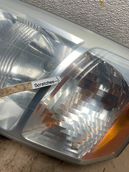 2004 - 2008 Mitsubishi Endeavor Headlight Left Driver Lh Side OEM Z6353 DW3