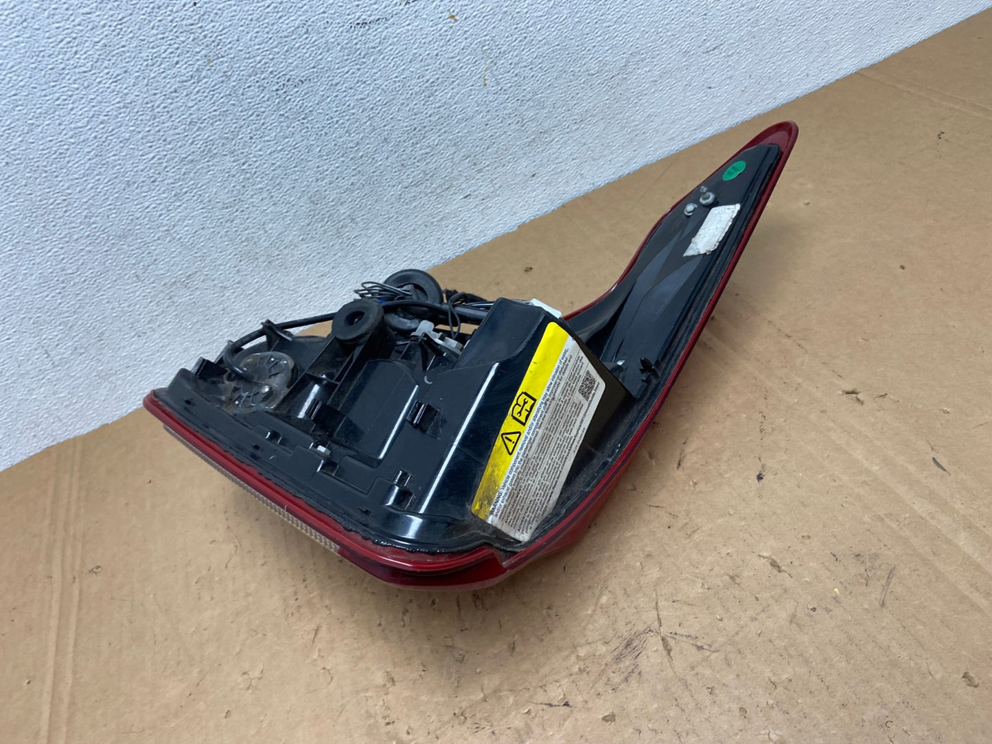 2020 2021 2022 2023 Ford Explorer Right Passenger Side Tail light AD3216 LK6