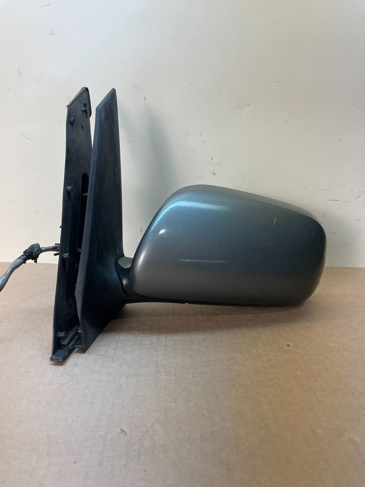 2004 to 2009 Toyota Prius Left Driver Side View Door Mirror AI0813 DG0