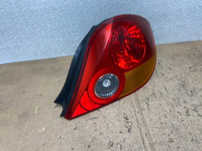 2003 2004 Hyundai Tiburon Coupe Right Passenger Rh Side Tail Light Oem AA8452 LK2