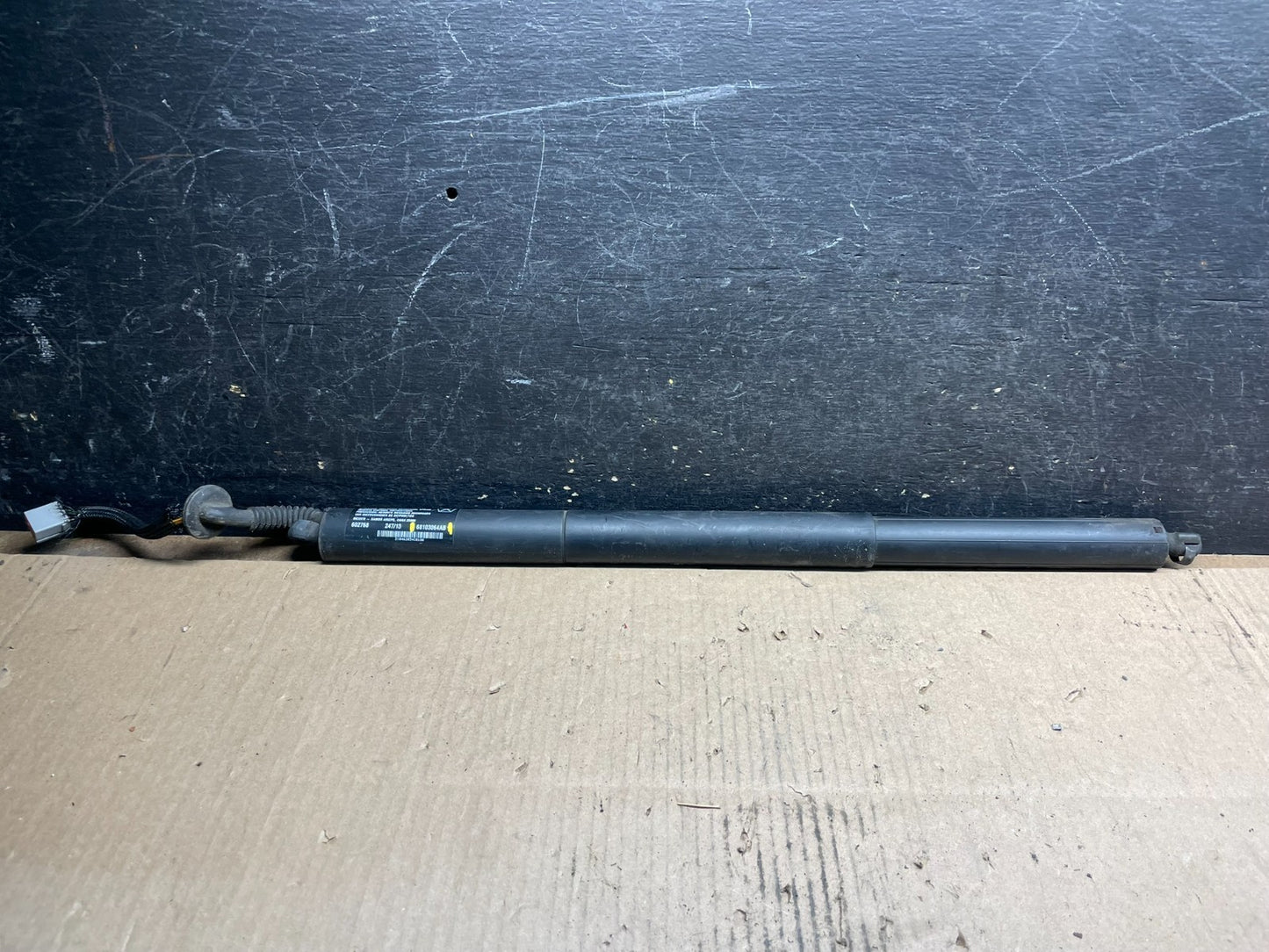 2014 Jeep Cherokee Left Rear Liftgate Rod Support Strut u9347 DG0