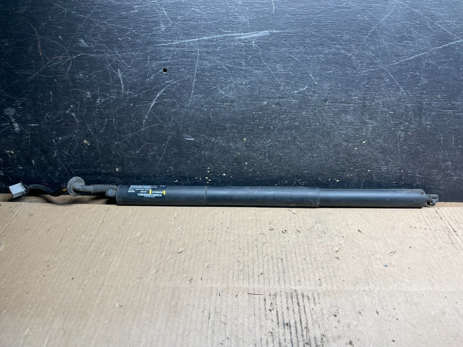 2014 Jeep Cherokee Left Rear Liftgate Rod Support Strut u9347 DG0