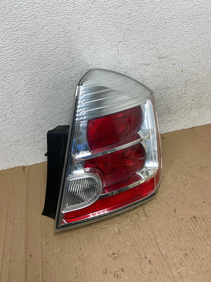 2007 to 2012 Nissan Sentra Right Passenger Rh Side Tail Light AE9024 LK2