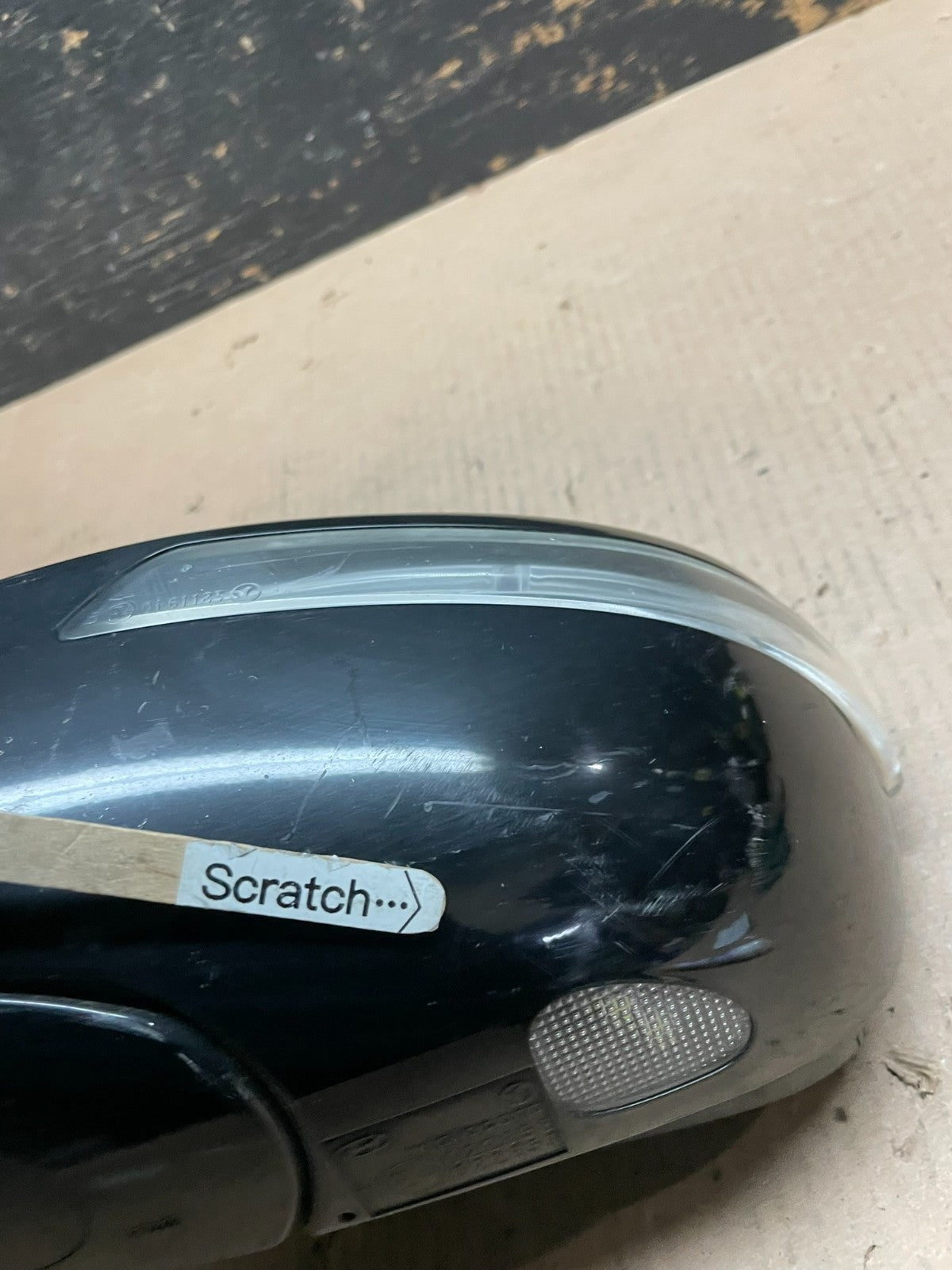 2009 to 2014 Hyundai Genesis Sedan Left Driver Turn Signal Door Mirror AA2012 MS7