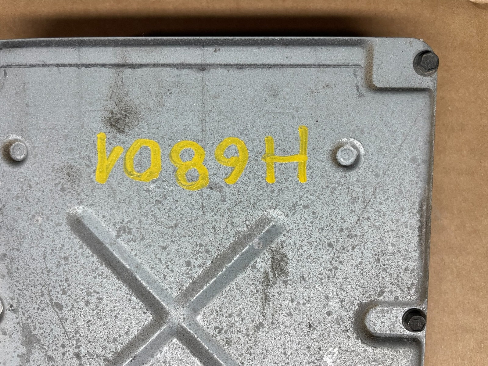 2002 Ford Van E150 E250 4.2L Engine Control Module 2c2a-12a650-aD H6801 PS3
