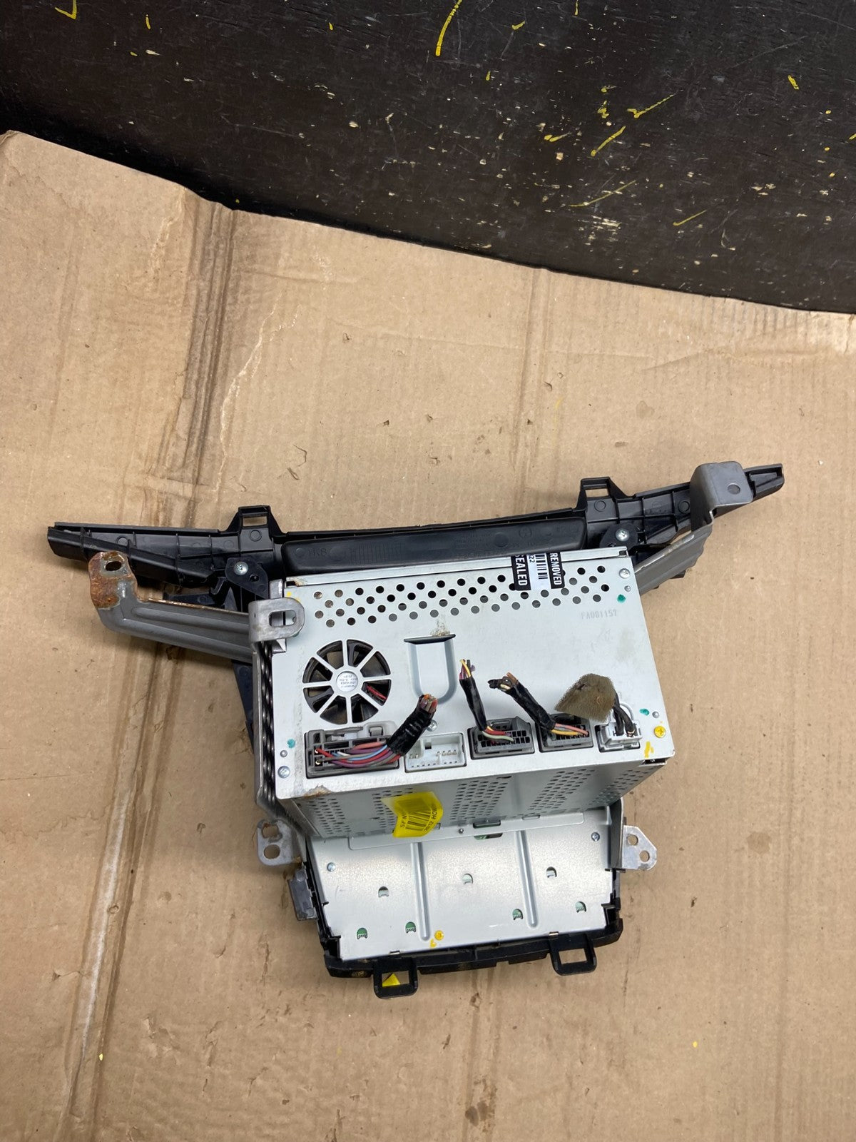 2011 to 2013 Honda Odyssey Radio AM/FM Control Panel X5741 DG5
