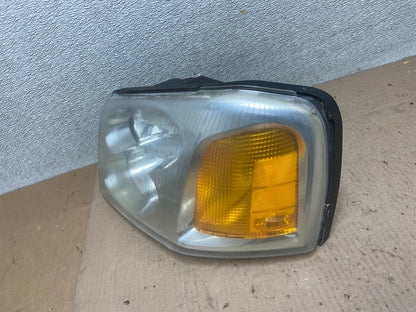 2002 to 2009 Gmc Envoy Left Driver Lh Side Headlight Halogen Oem AA0607 DW1
