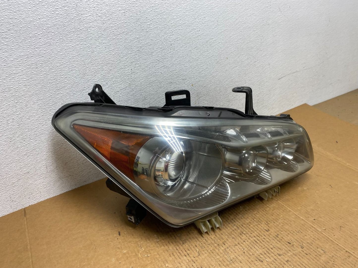 2011-2016 Infiniti Qx56 Hid Xenon Headlight Right Passenger Rh AE0372 DG2