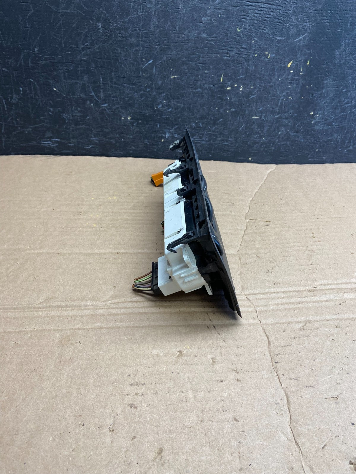 2015 - 2019 Ford Transit A/C Heater Climate Control W/Bezel AF1889 DG1