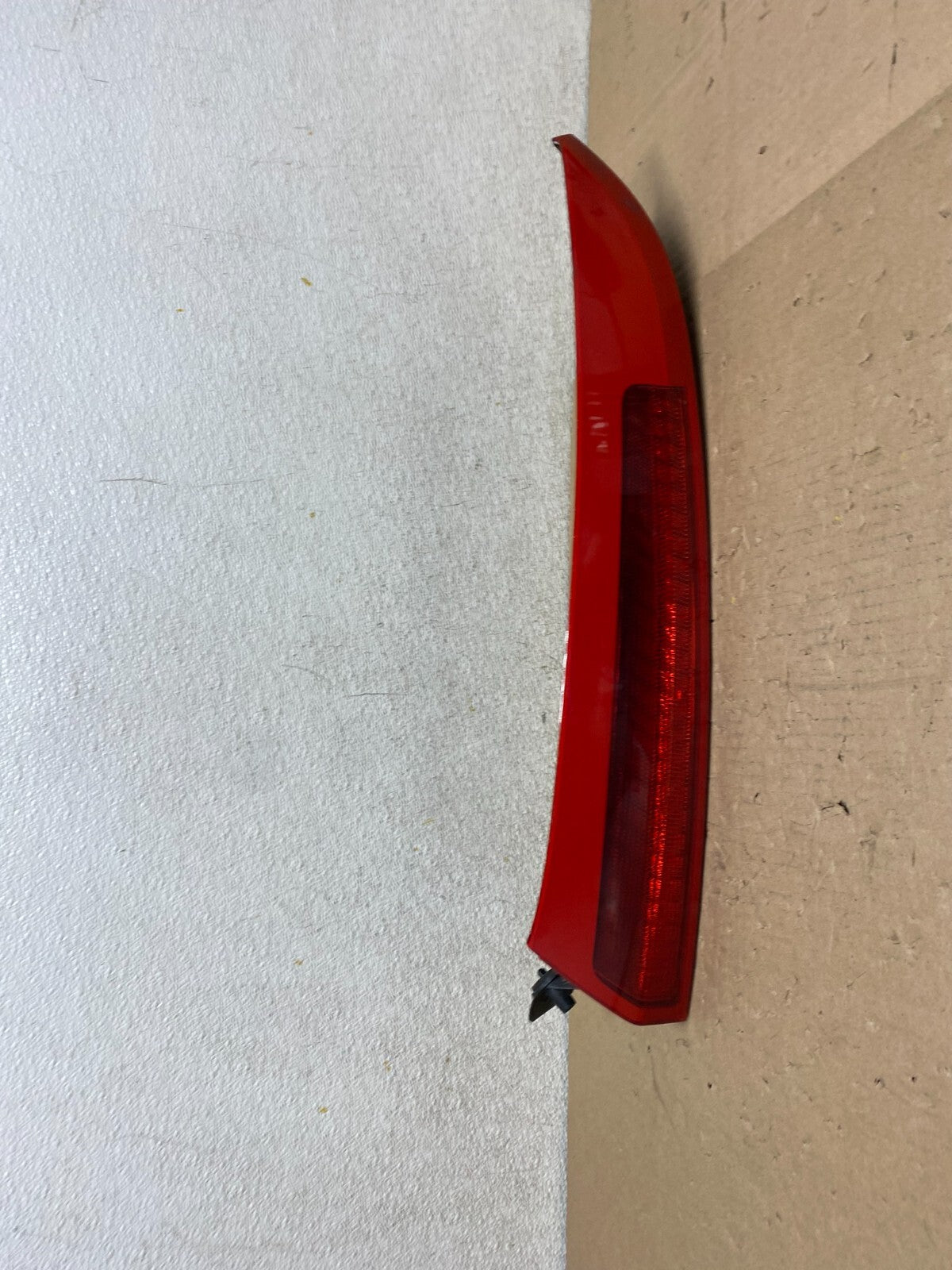 2003 to 2006 Volvo XC90 Left Driver LH Side Upper Tail Light OEM I2525 DW0