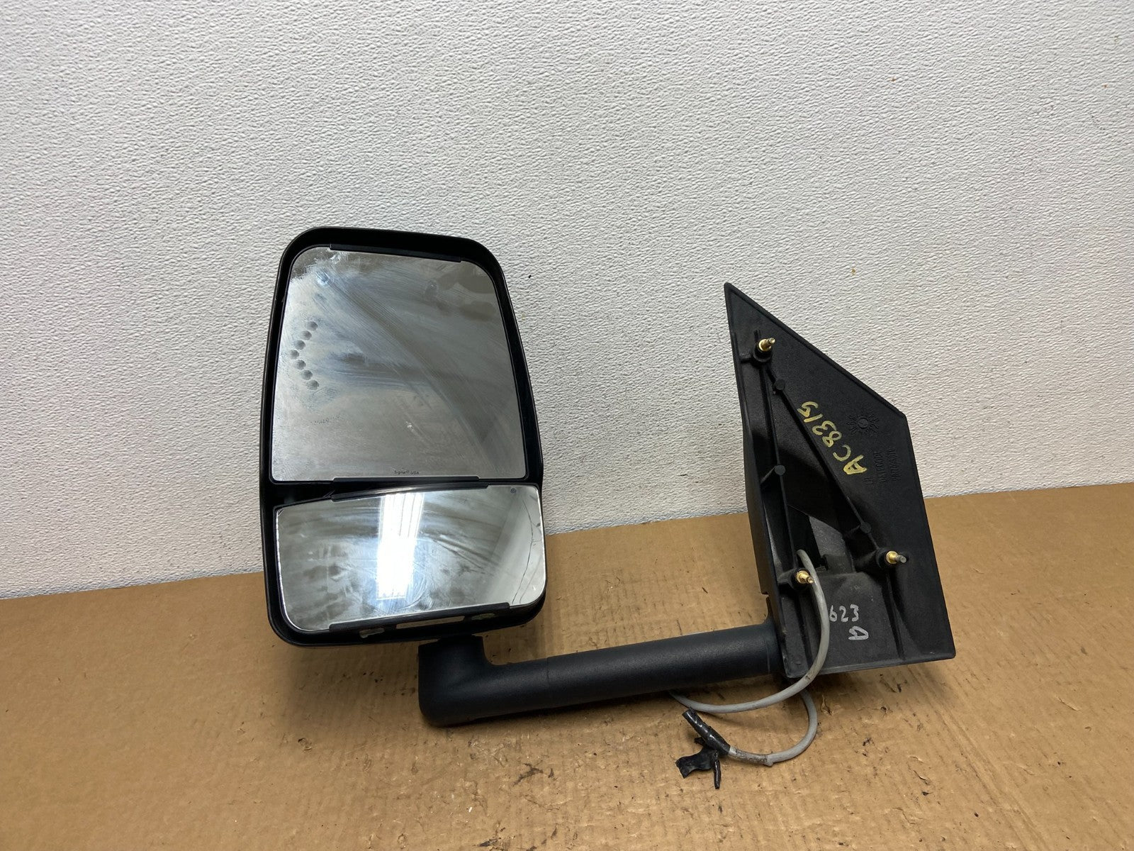 2009 to 2018 Chevrolet Express G3500 G4500 Left Driver LH View Mirror AC8315 DG6