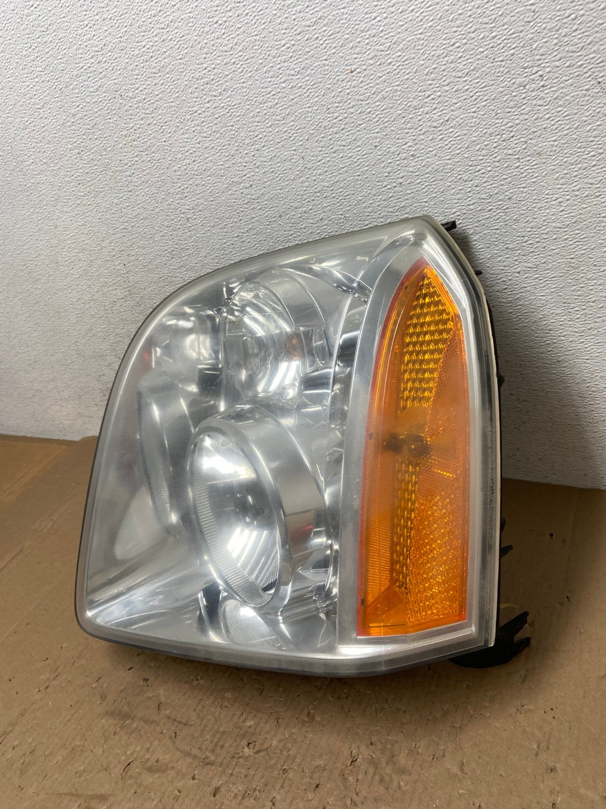 2007-2014 GMC Yukon Halogen Headlight Left Driver LH Side AD7833 LK1
