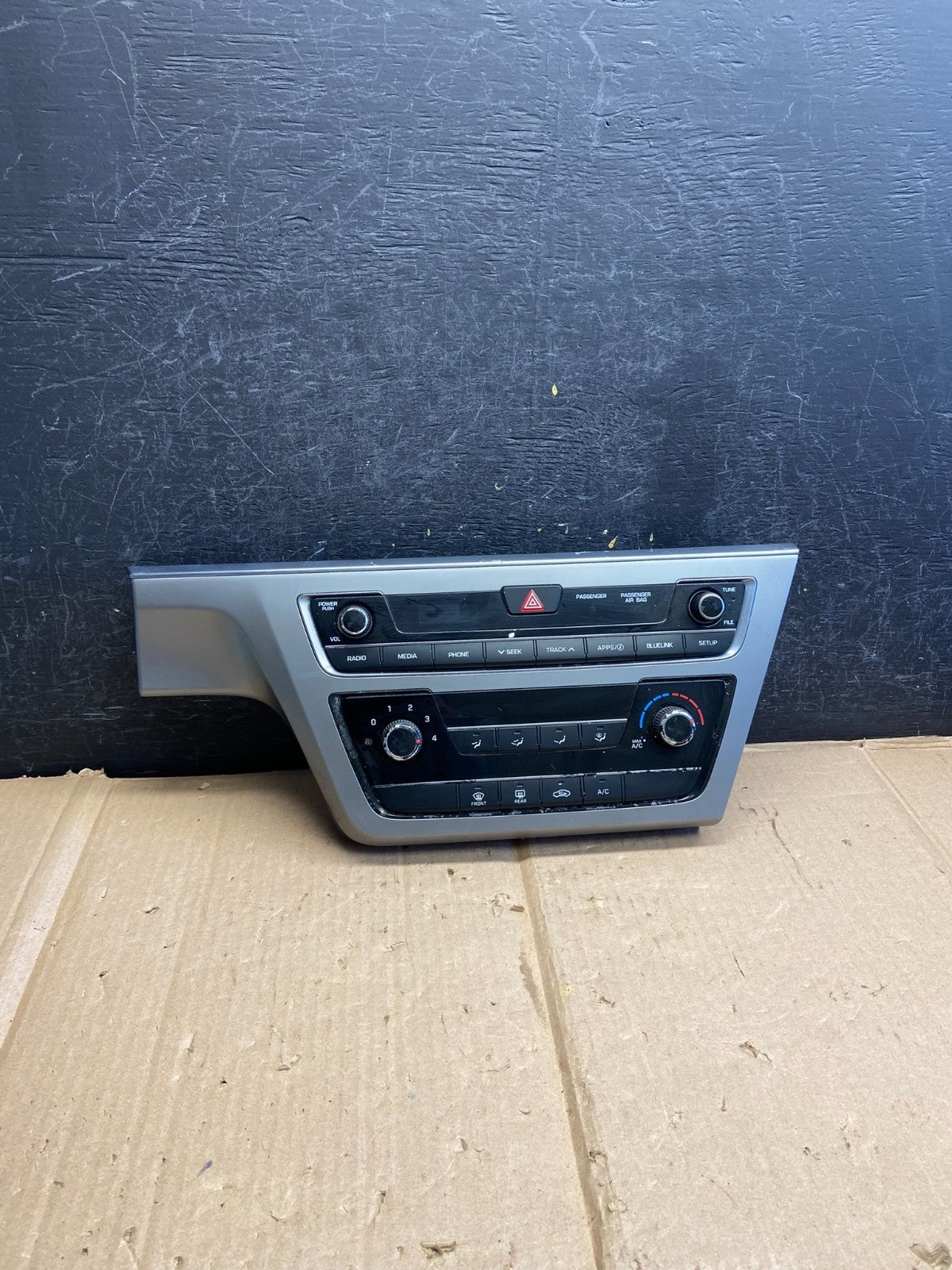 2015 to 2017 Hyundai Sonata Ac Heater Climate Control AH5675 DG0