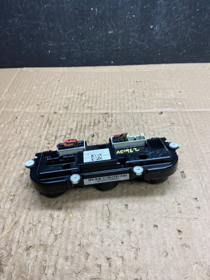 2013-2015 Volkswagen Tiguan Front Center Console Climate Control AD1962 DG4