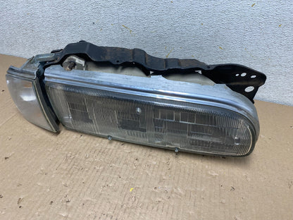 1990 to 1993 Infiniti Q45 Passenger Right Side Halogen Headlight P8964 DG1