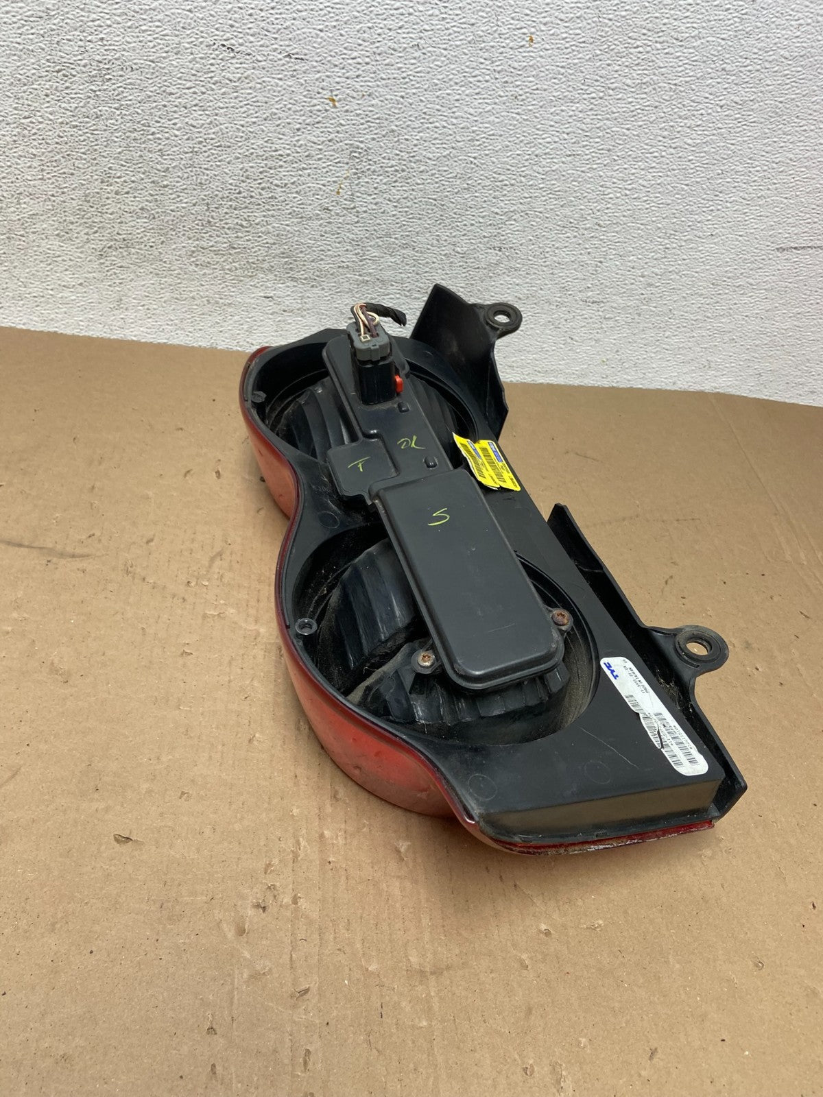 2004-2009 Dodge Durango Tail Light Right Passenger RH Side AD6486 DW5