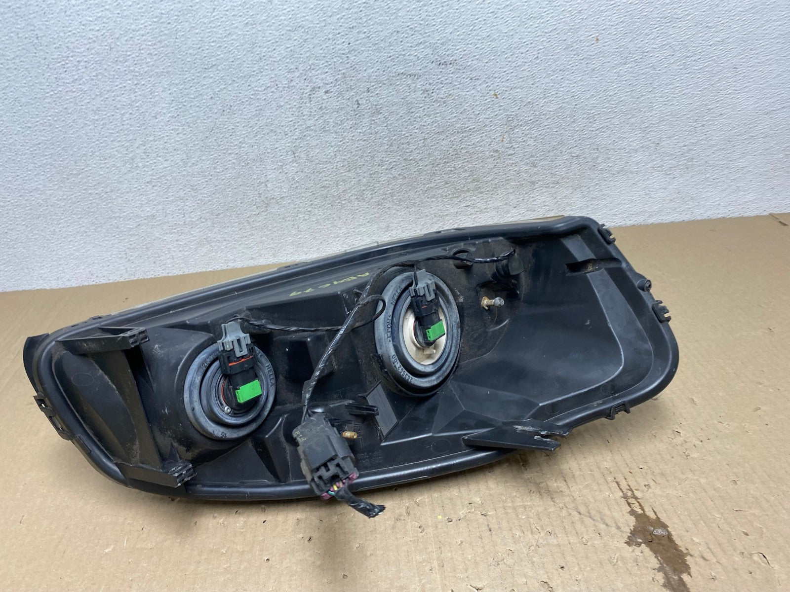 2005 - 2009 Pontiac Montana / Uplander Left Driver LH Headlight AE9679 LK5