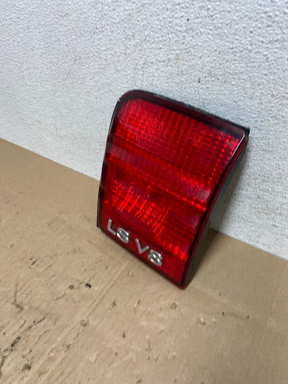 2000 2001 2002 Lincoln Ls Right Passenger RH Side Inner Tail Light AE6430 LK1