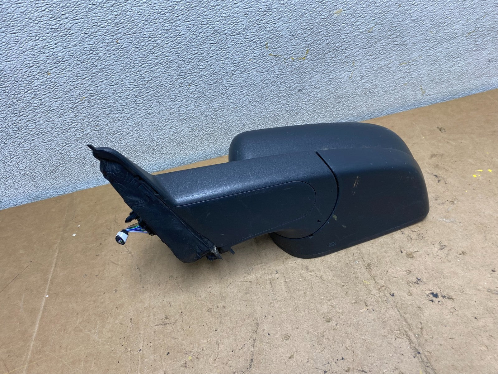 2020 to 2022 Ford Explorer Left Driver LH Side View Door Mirror OEM X6894 MS5