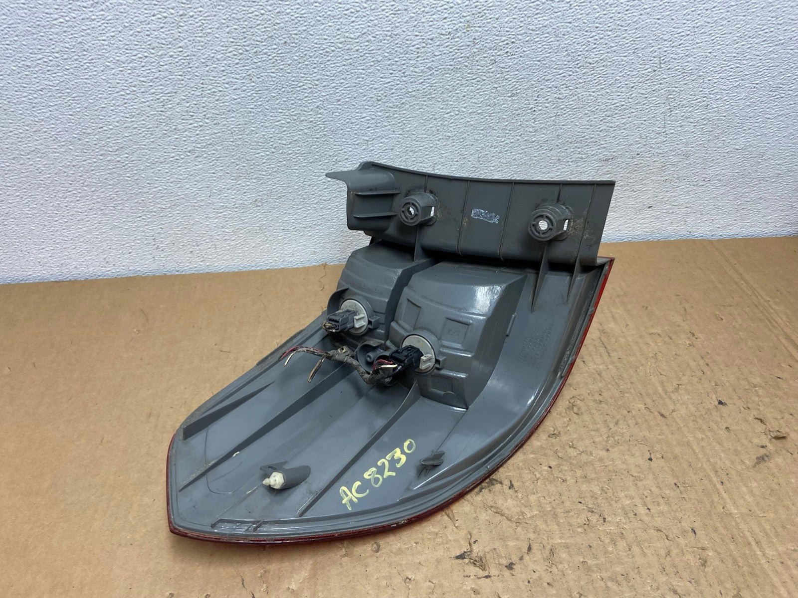 2005 2006 2007 Honda Odyssey Right Passenger RH Side Tail Light AC8230 LK5