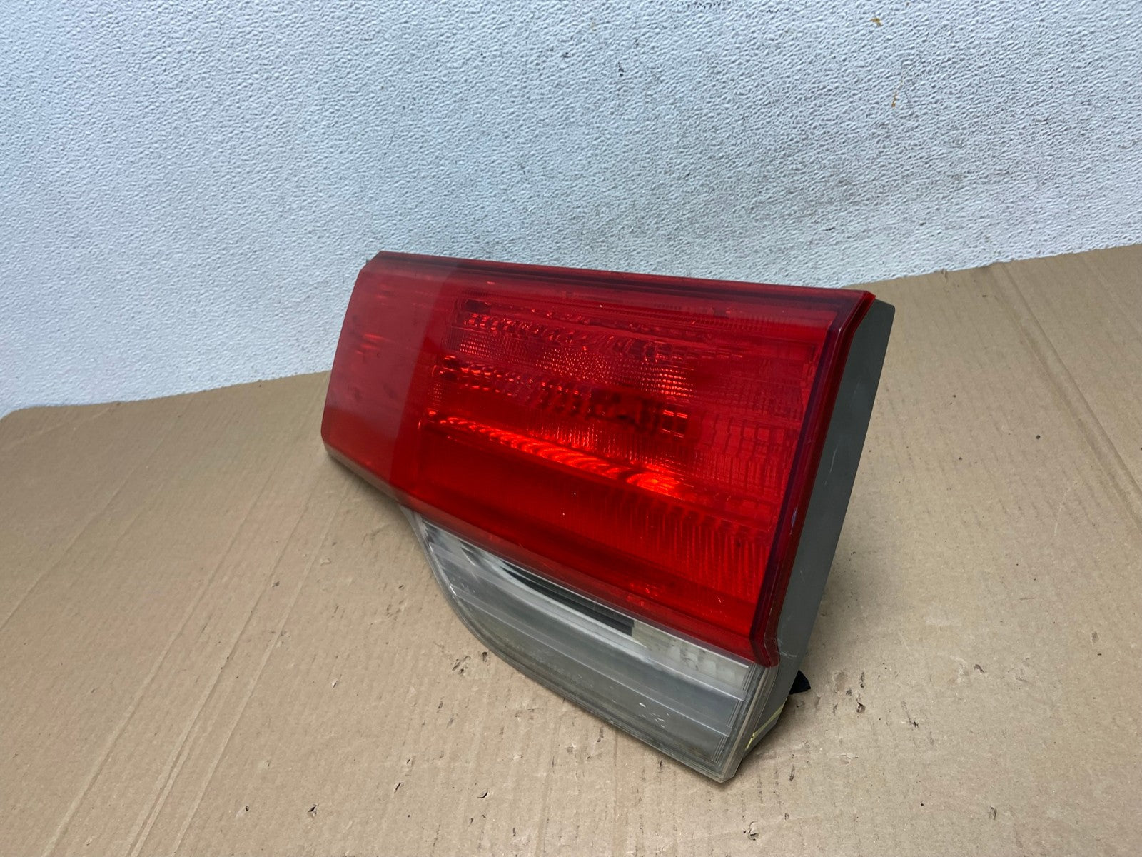 2008 2009 2010 Honda Odyssey Tail Light Inner Right Passenger Rh AE8950 LK1