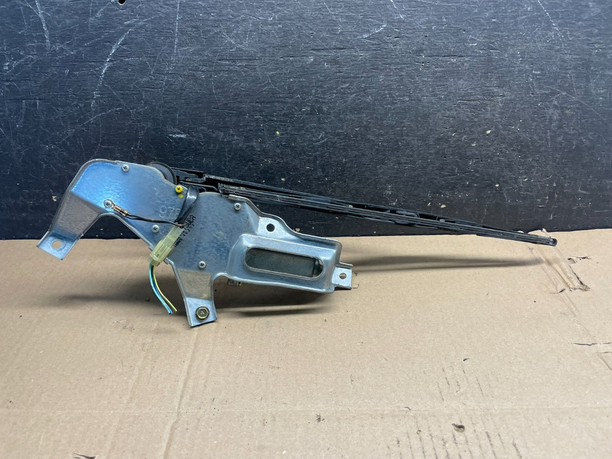 2005 to 2009 Subaru Legacy Outback Rear Wiper Motor V2001 DG5