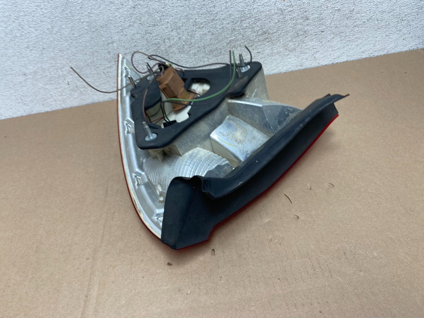 2010 2011 2012 Ford Fusion Left Driver LH Side Tail Light AG6605 DW6