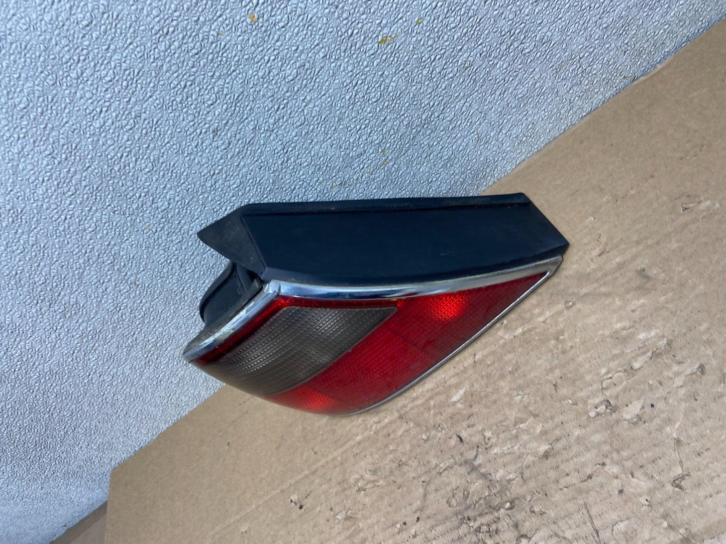 1995 to 1997 Jaguar Xj6 Vanden Plas Left Driver Lh Tail Light S0195 DW1