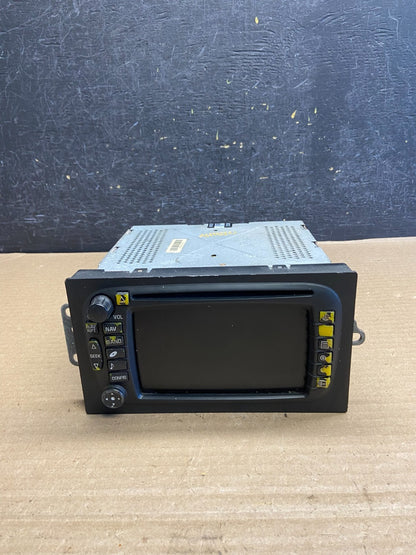 2003-2006 Cadillac Escalade Radio CD DVD GPS Navigation Screen Display AH1520 DG0