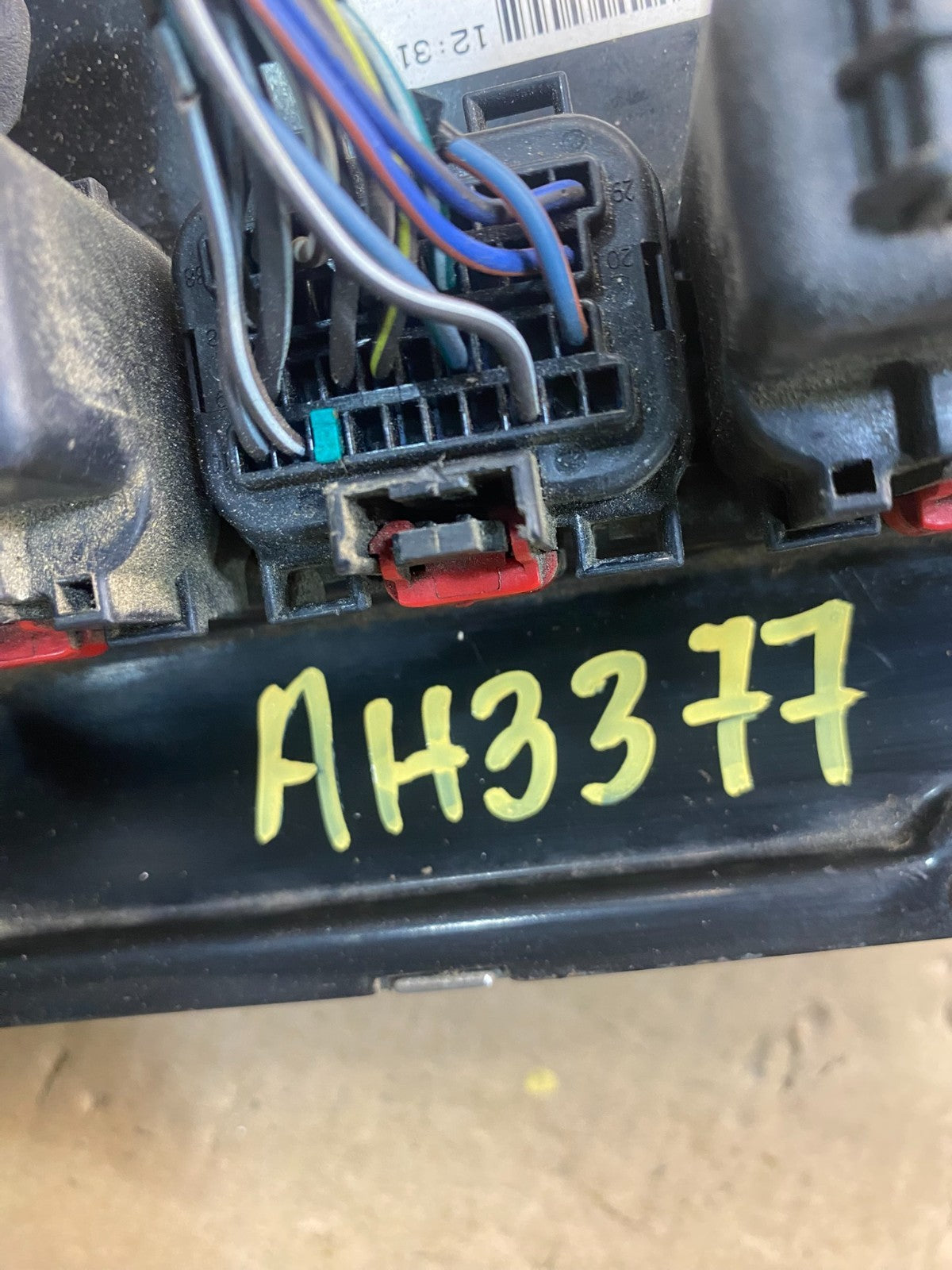 2008 2010 Dodge Magnum Charger 300 Engine Control ECU P05187011AE AH3377 DG3