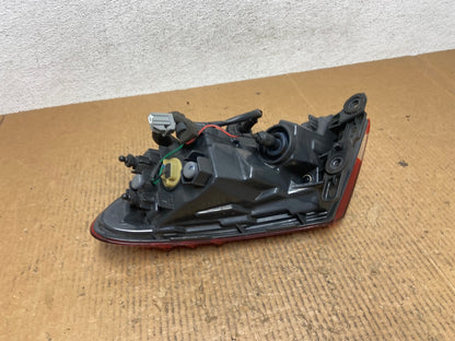 2015 2016 2017 Chrysler 200 Sedan Left Driver LH Side Tail Light AE2834 LK4