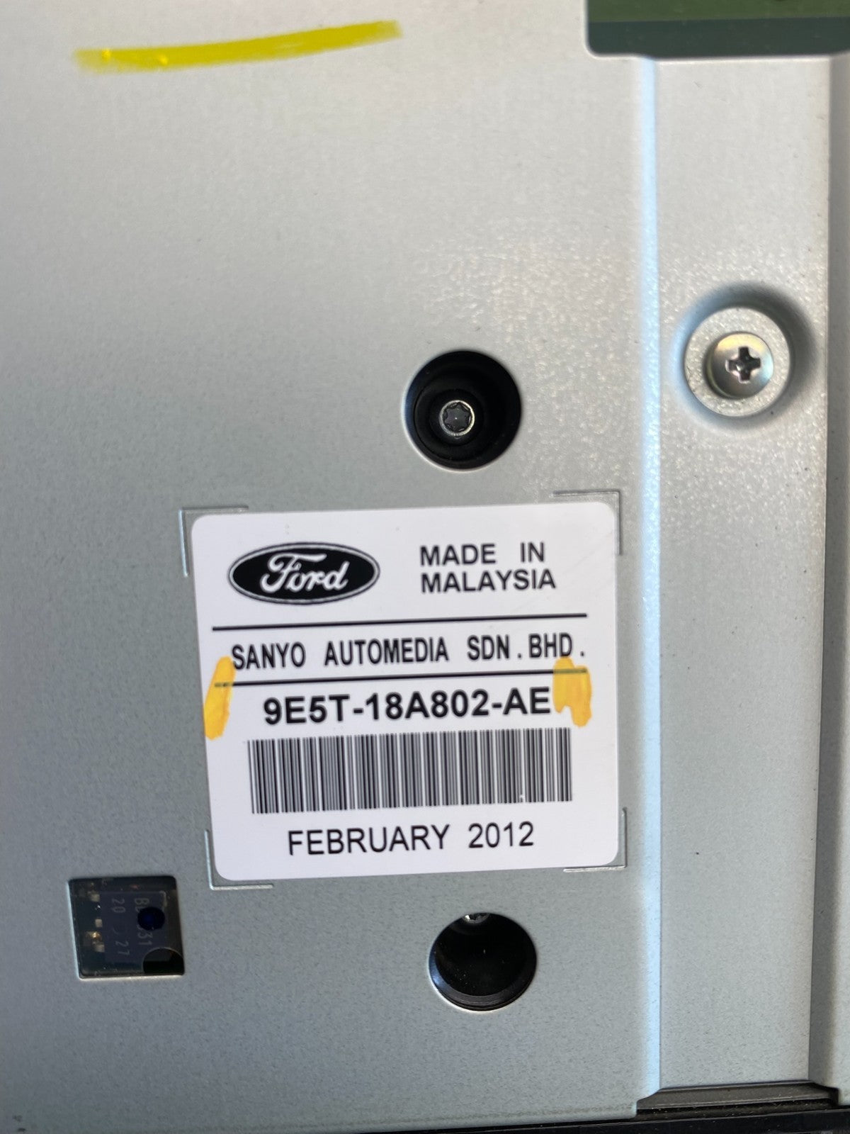2010 to 2012 Ford Fusion Radio Climate Control A/C Panel Bezel AC6438 DG5