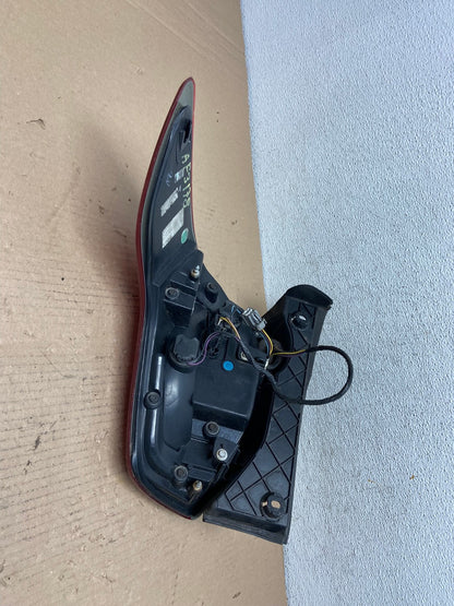 2016 -2019 Ford Explorer Right Passenger Side Rh Tail light AF3178 LK7