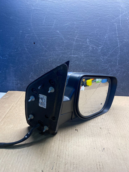 2004 to 2015 Nissan Armada Right Passenger Turn Signal Door Mirror AG7148 DW11