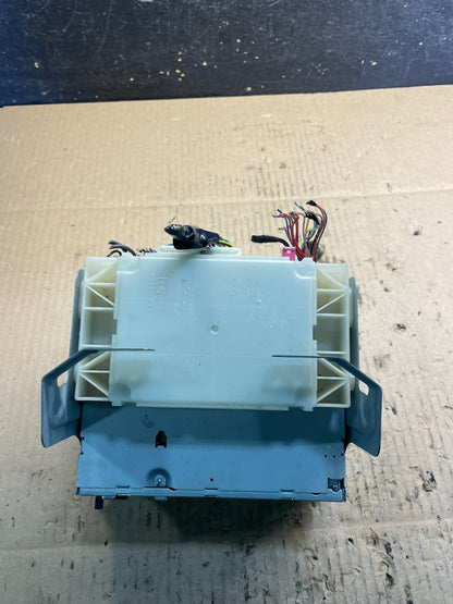 2009 Nissan Murano Maxima M35 M37 BOSE Radio CD Navigation u2213 DG4