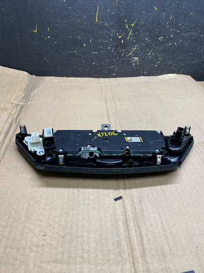 2013 to 2018 Nissan Pathfinder Radio Audio Information Control OEM X2006 DG4