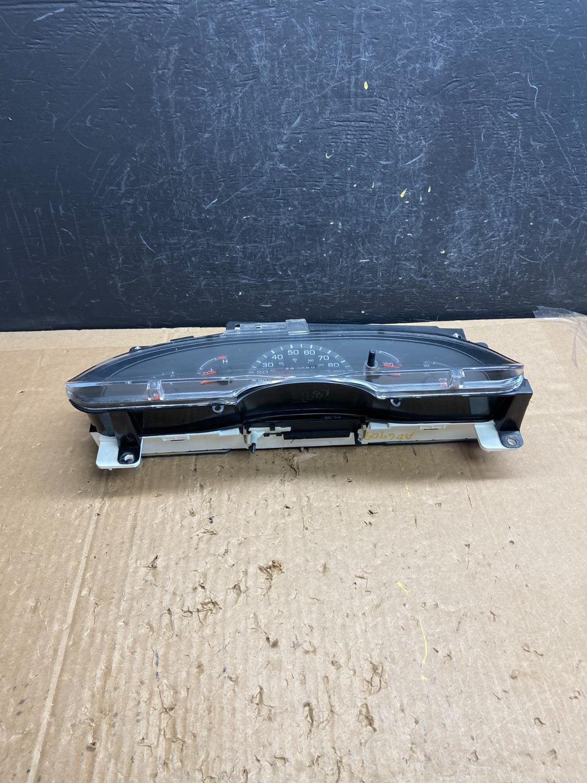 1999-2001 Ford Econoline E250 E350 Van Speedometer Instrument Cluster AD6909 DG4