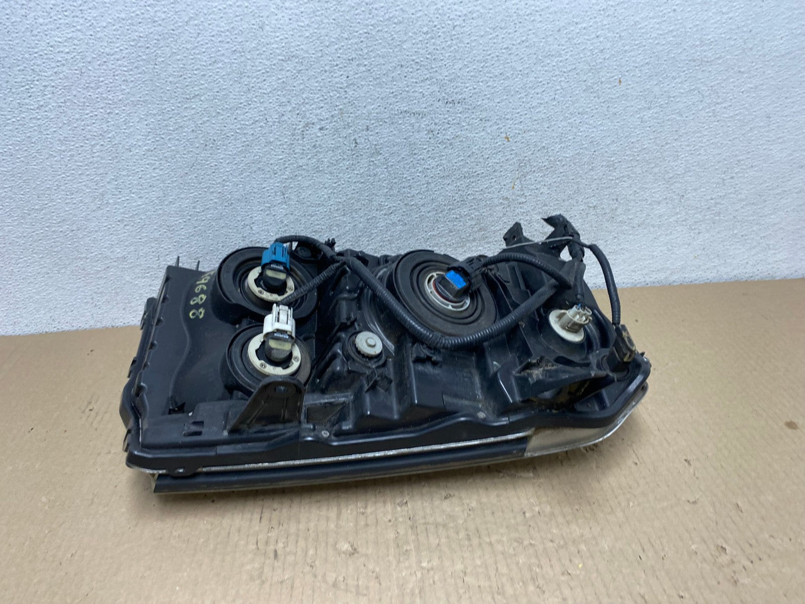 2009 2010 2011 Honda Pilot Left Driver LH Halogen Headlight AE9688 LK8