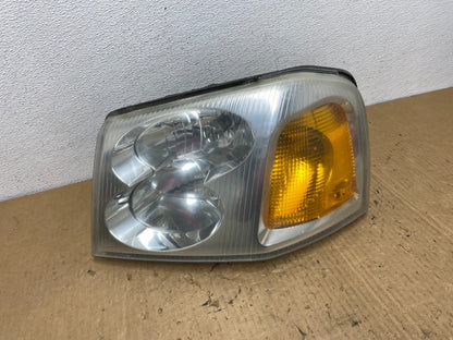 2002 to 2009 Gmc Envoy Left Driver Lh Side Headlight Halogen AC8167 DW0