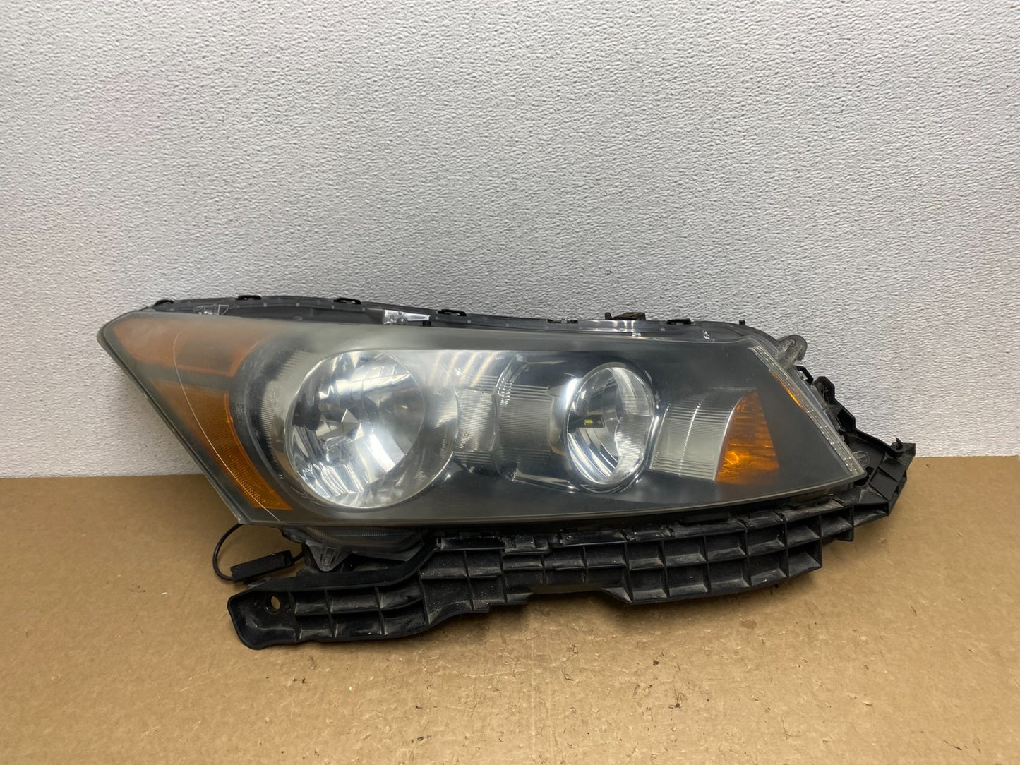 2008 to 2012 Honda Accord Sedan Right Passenger RH Headlight AC1497 DW0