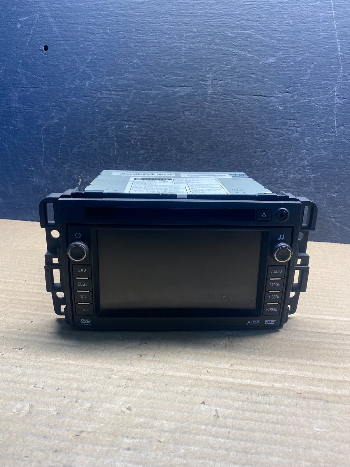 2007-2014 Chevrolet Tahoe AM FM Radio CD Player w Aux Bluetooth AF3872 DW0